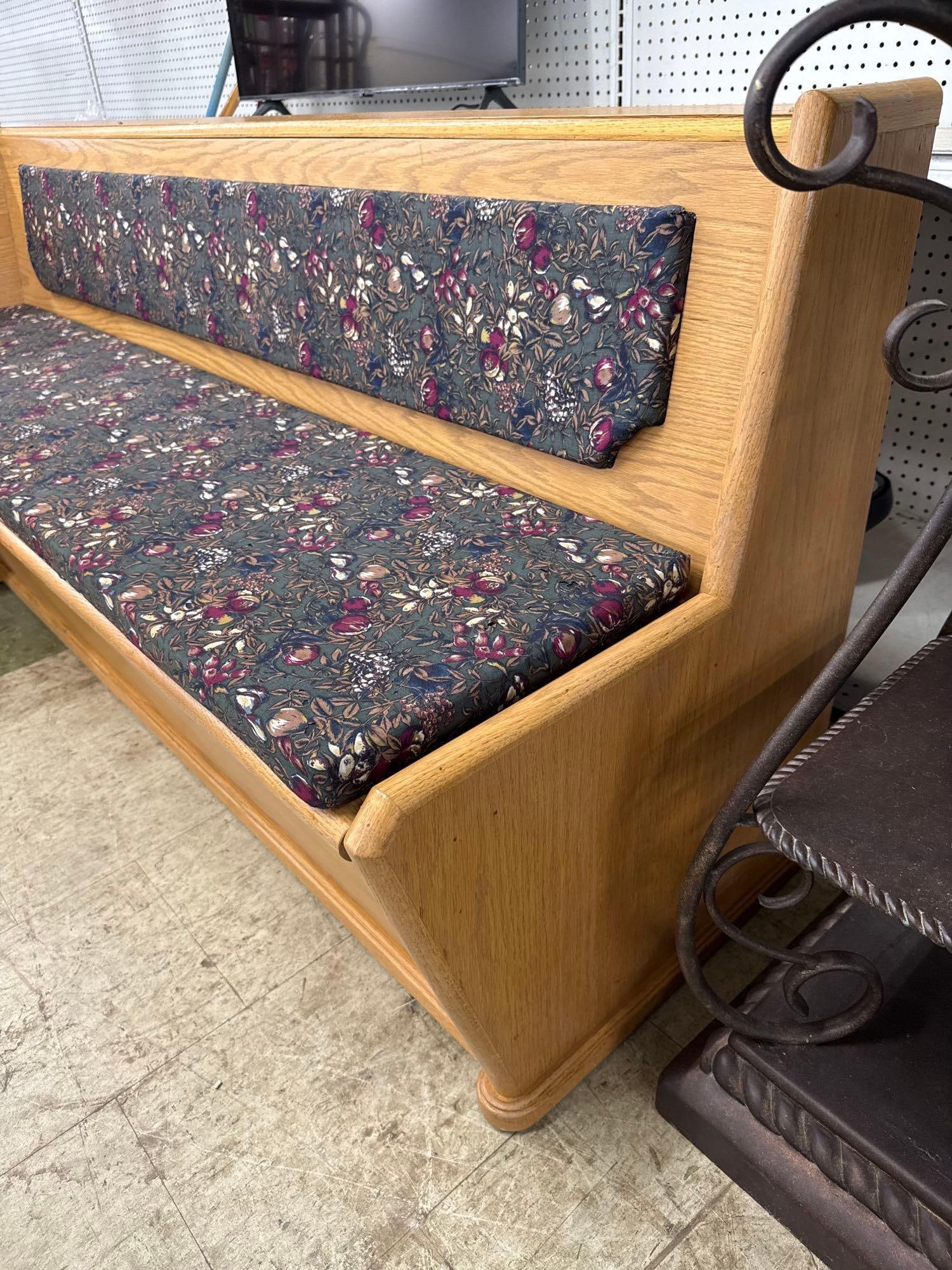 Corner Oak bench with storage - 3