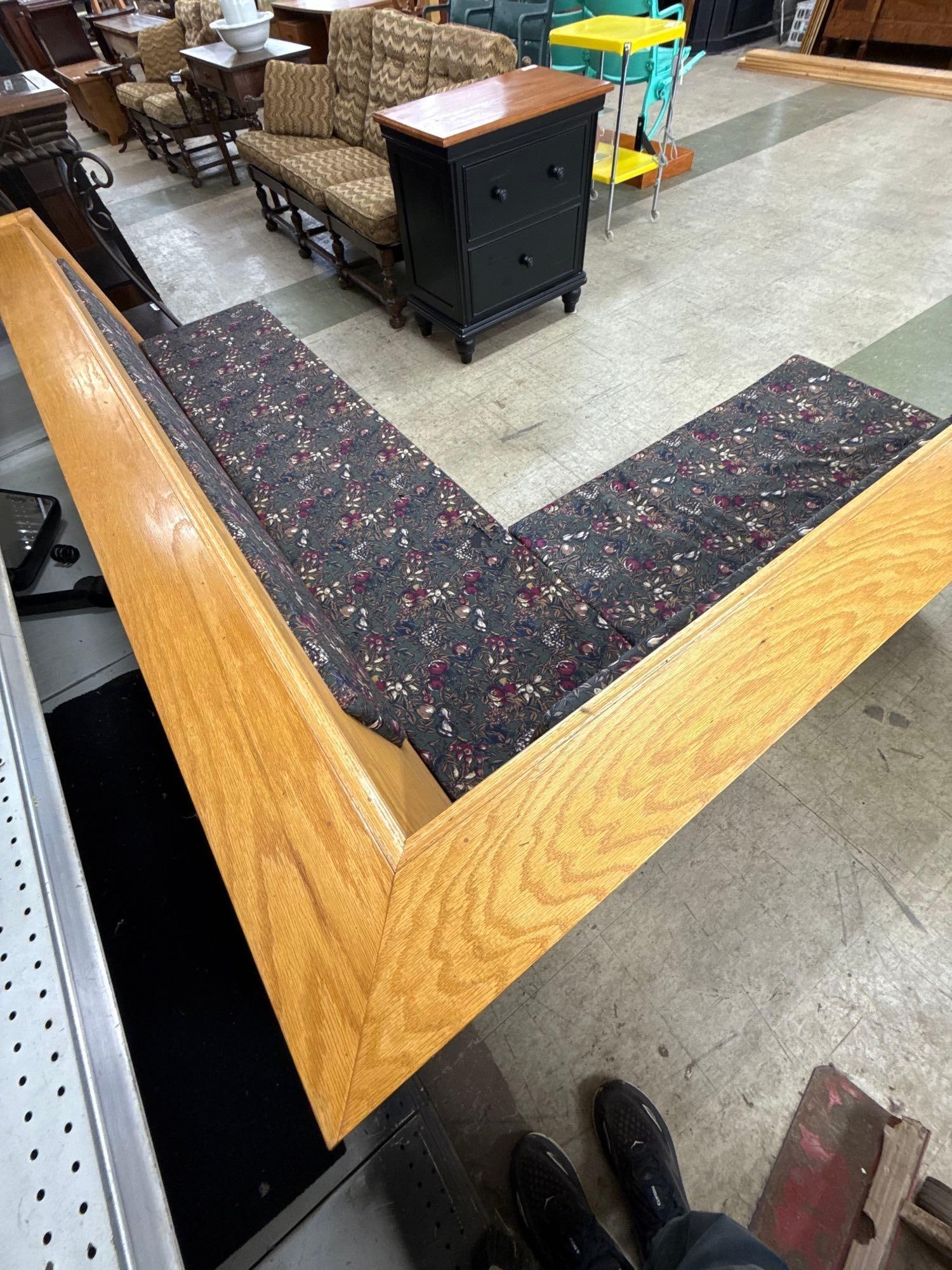 Corner Oak bench with storage - 5
