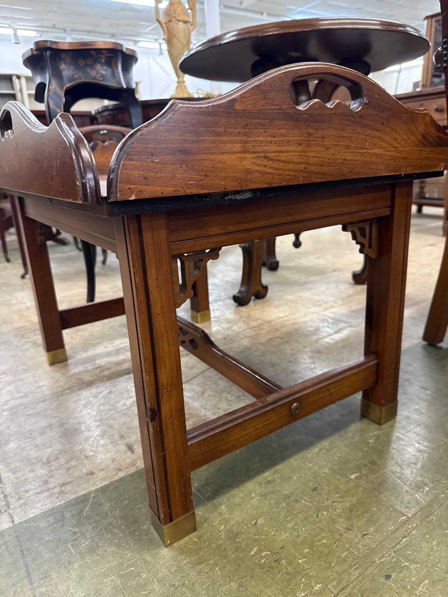 Drop leaf Butler table - 3