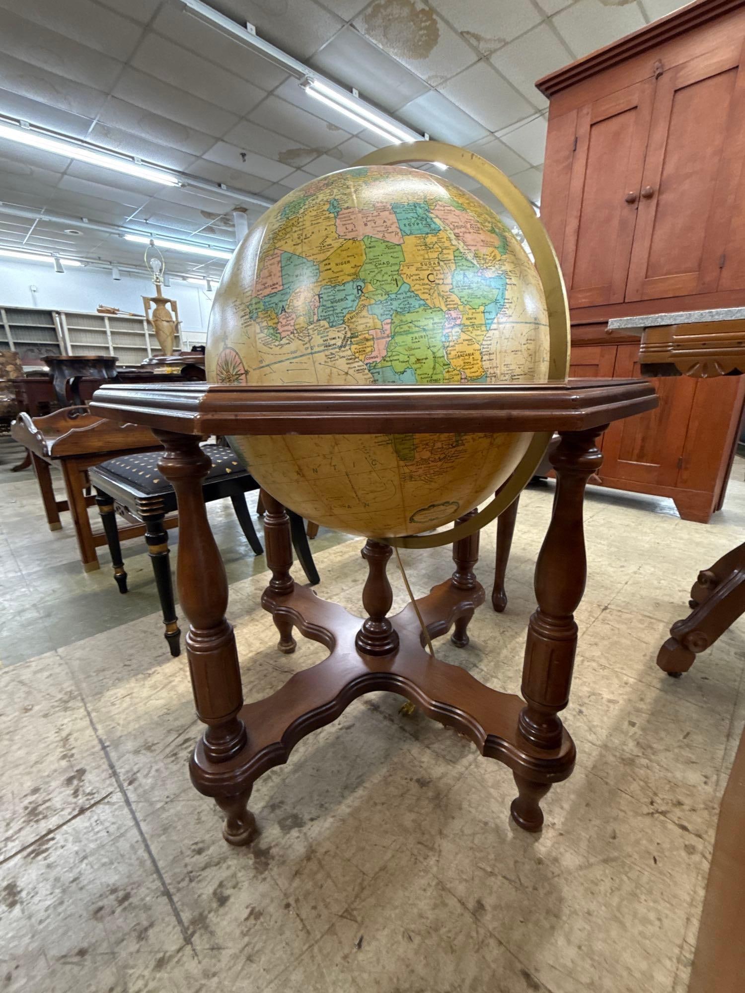 illuminated electric globe - 3