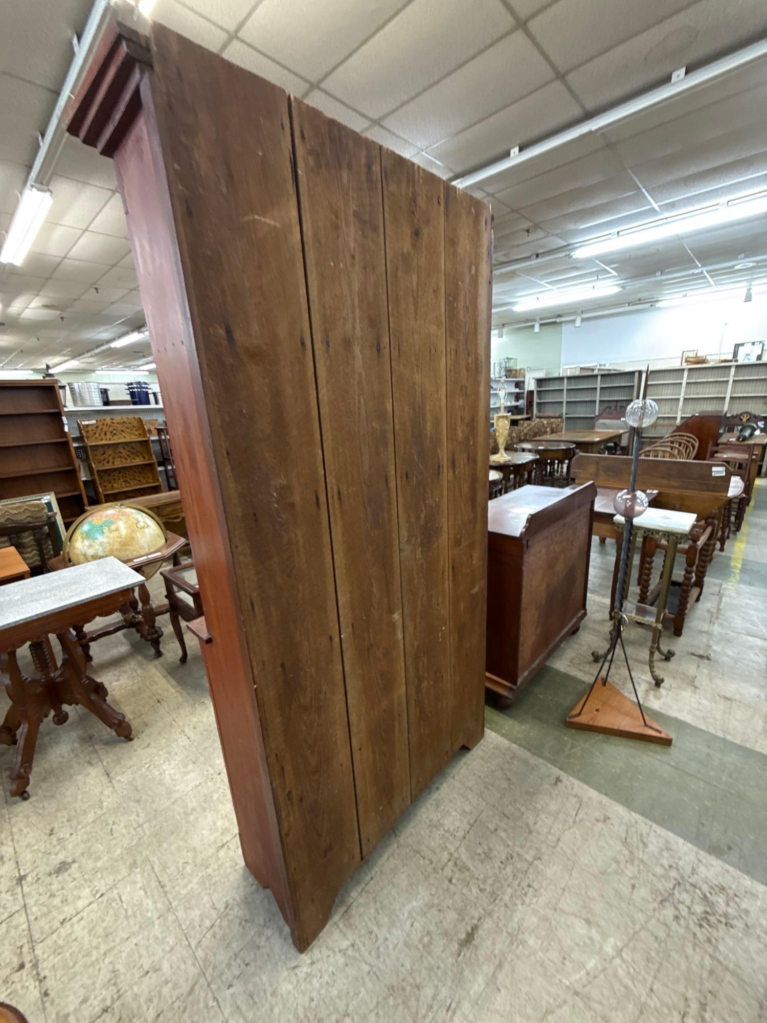South Carolina Pine step back, Cabinet - 5