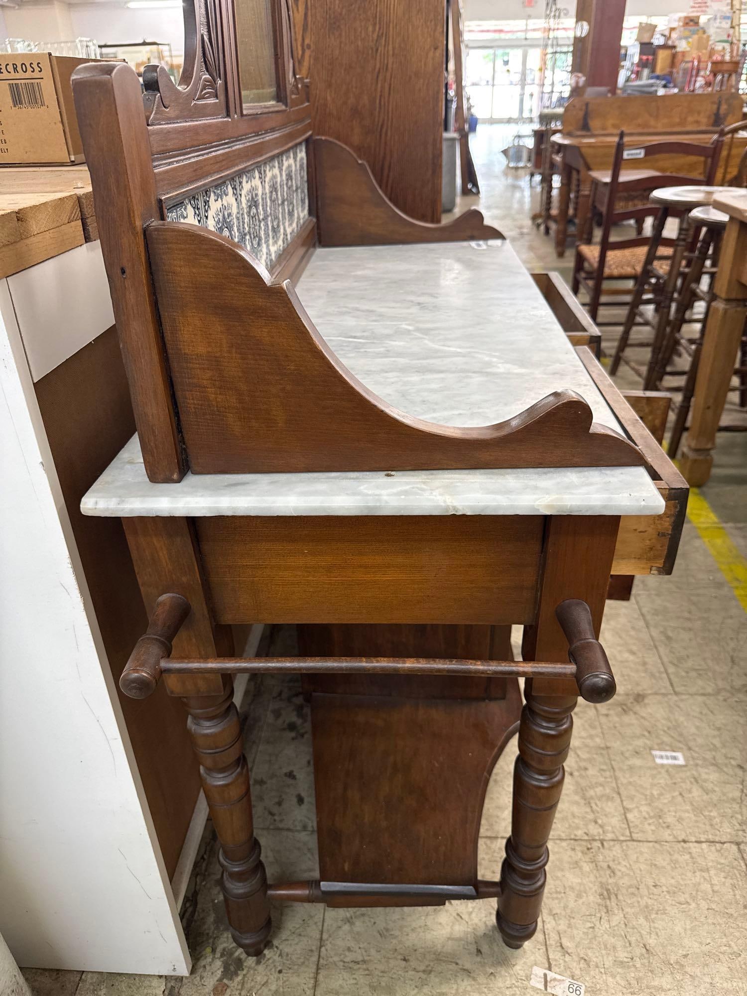 English antique Victorian, walnut wash stand with tile back - 3