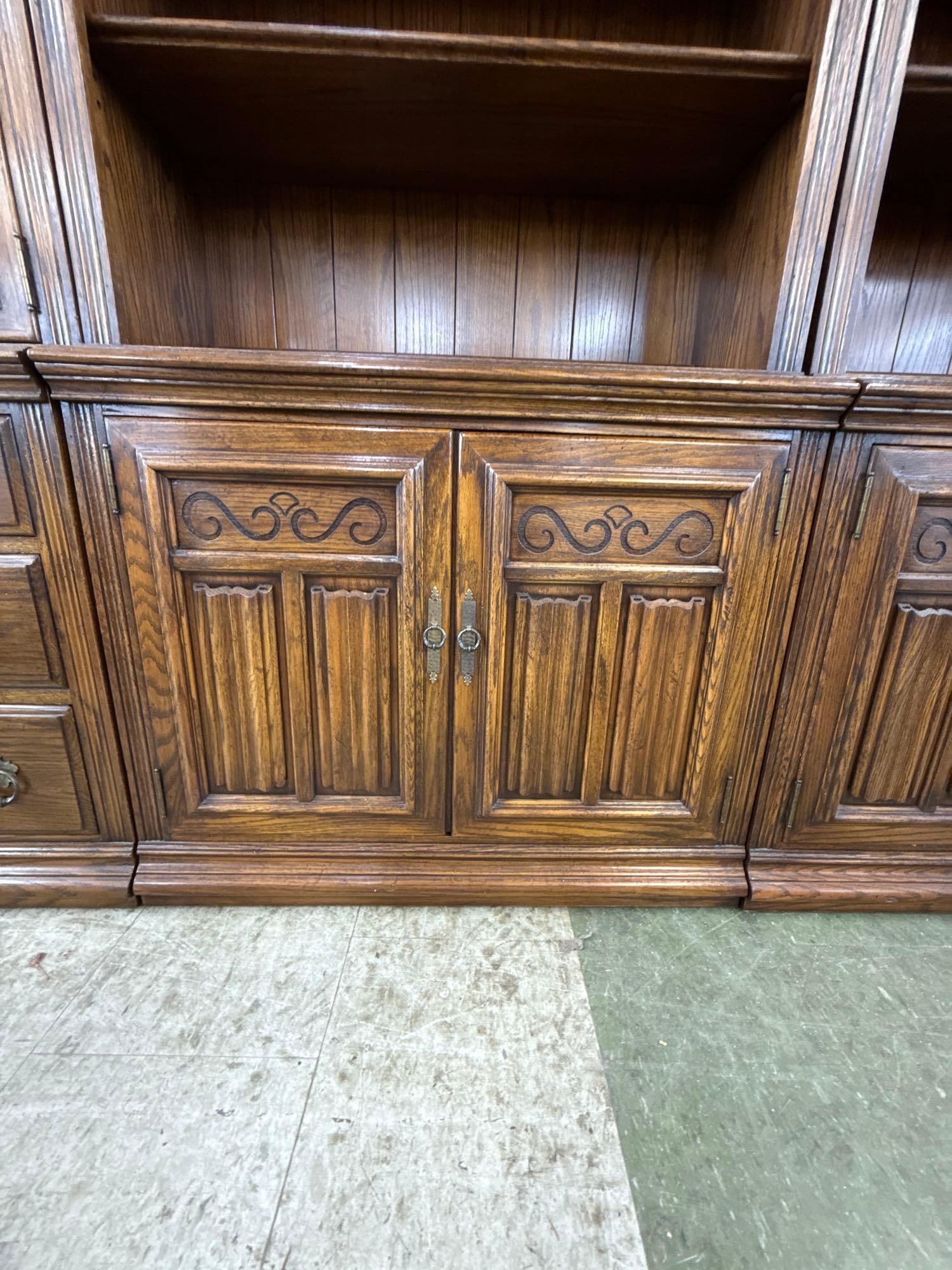 Ethan Allen, bookshelf and Cabinet - 2