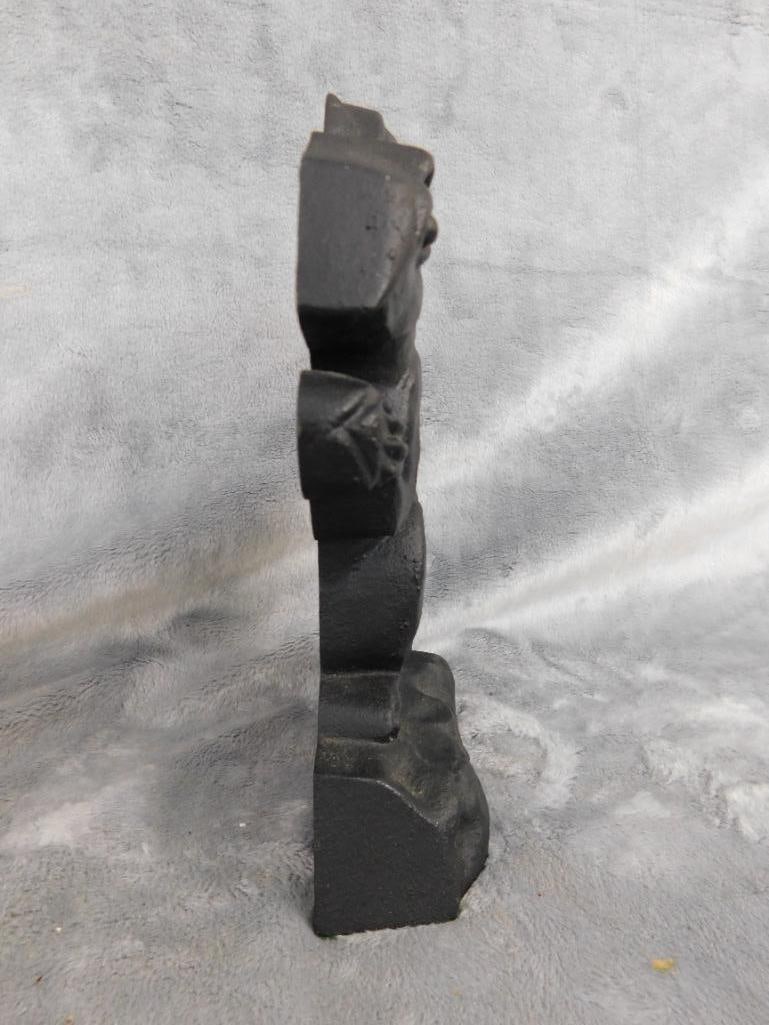 Cast Iron Squirrel Door Stop - 8" x 5.5" x 1.75" - 2