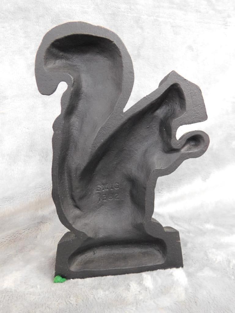 Cast Iron Squirrel Door Stop - 8" x 5.5" x 1.75" - 3