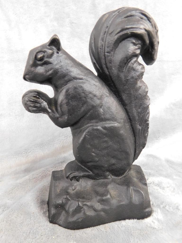 Cast Iron Squirrel Door Stop - 8" x 5.5" x 1.75" - 7