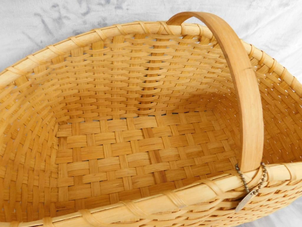 Pennsylvania Basket Co. - 2000 Large Handled Basket - 14" x 25" x 12" - 3