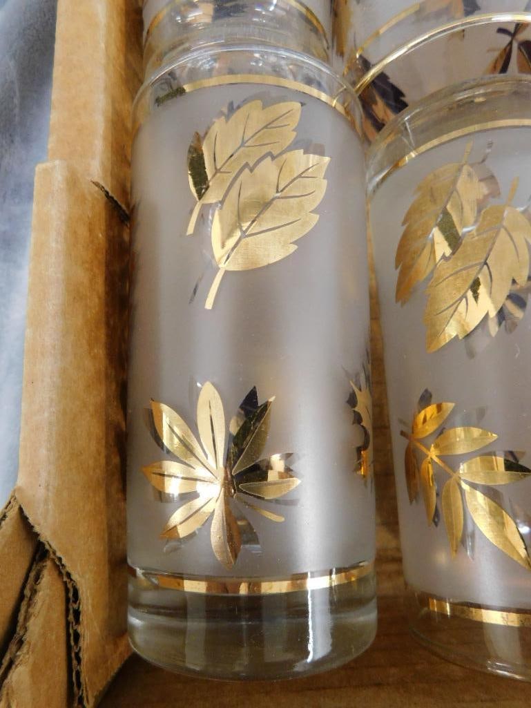 Group of 18 Mid Century Gold Highlighted Glasses - 4 Rocks - 14 Tumblers - 2