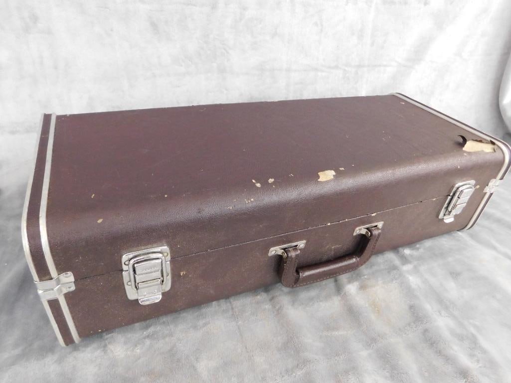 Yamaha Saxophone - Original Case - 11