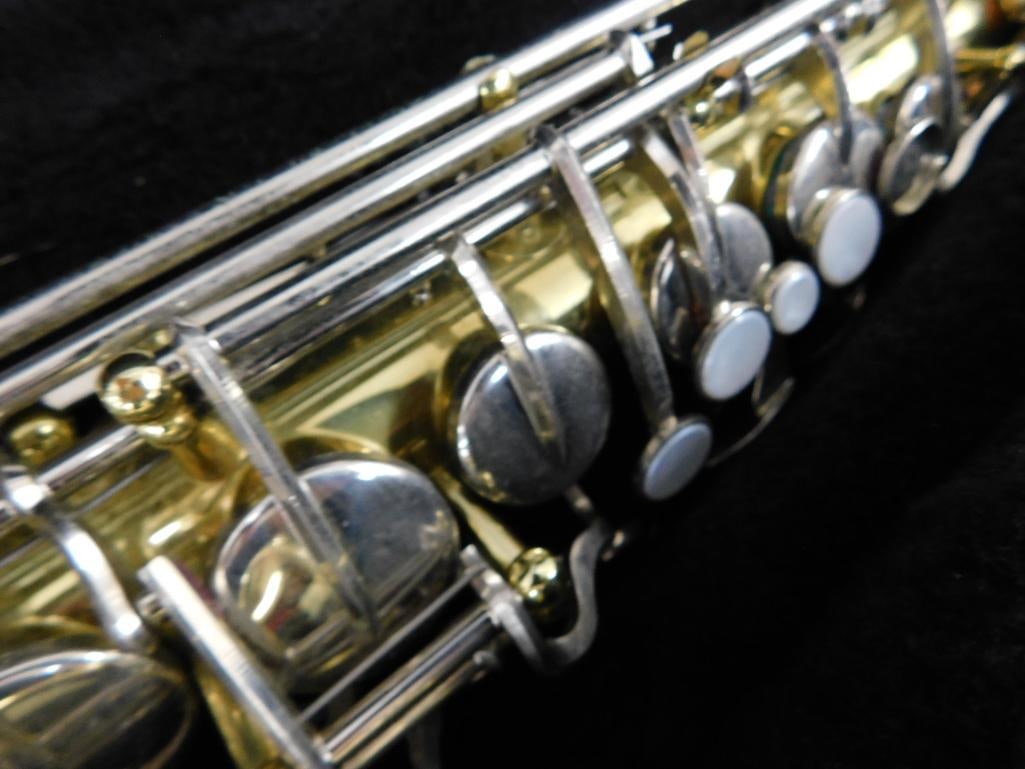 Yamaha Saxophone - Original Case - 4