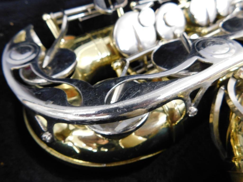 Yamaha Saxophone - Original Case - 7