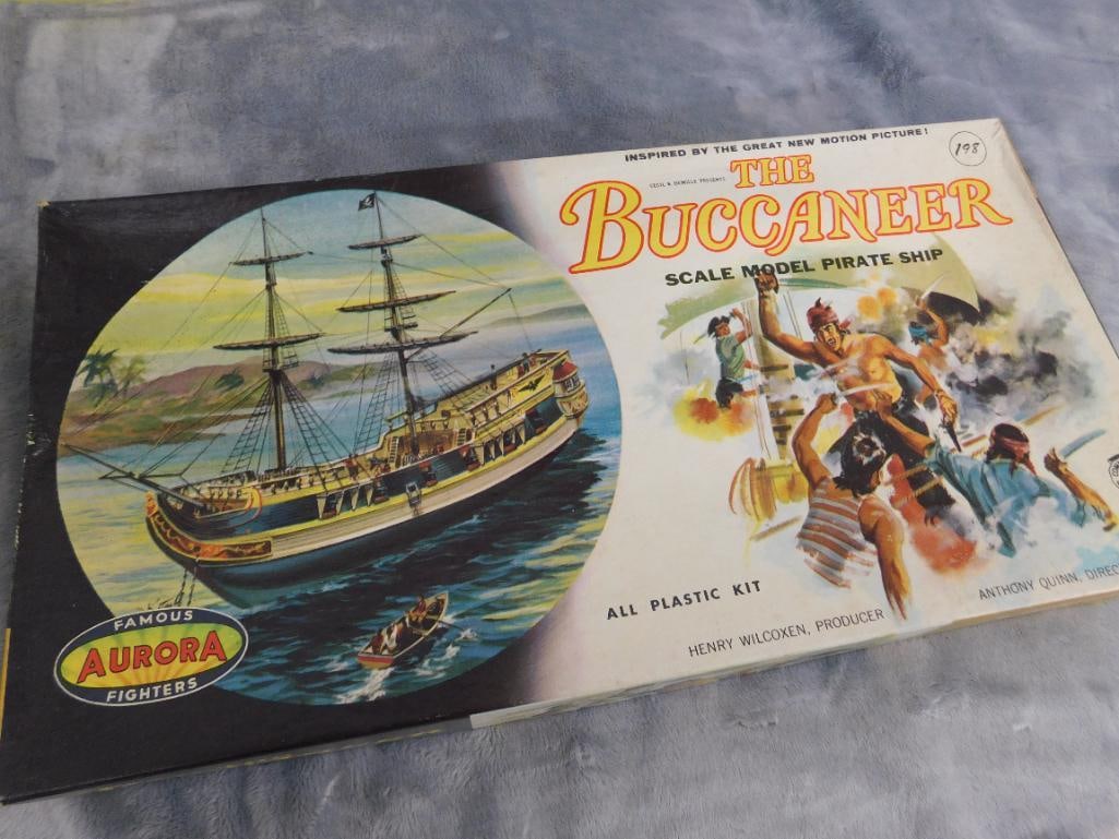 Group of 4 Vintage Plastic Models - Original Boxes - As Is - 6