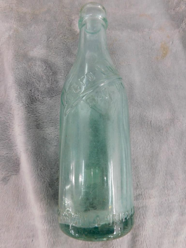 Vintage Metal 6 Pack Holder - 6 Vintage Bottles - 5