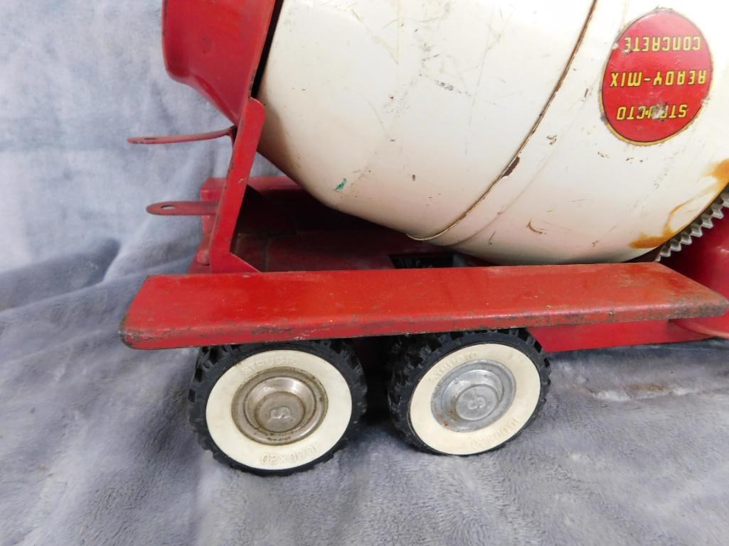Vintage Structo "Ready Mix" Cement Truck - Toy - 9" x 15" x 17.5" - 4