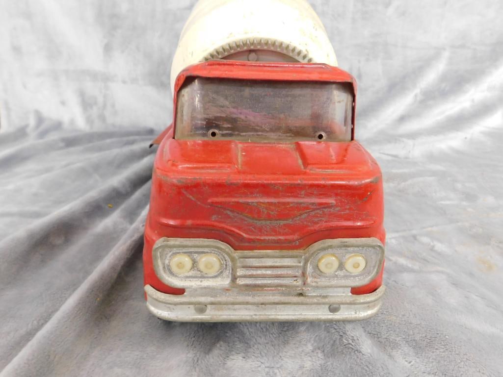 Vintage Structo "Ready Mix" Cement Truck - Toy - 9" x 15" x 17.5" - 5