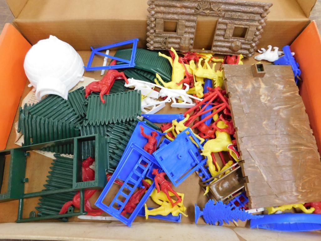 Ideal - Royal Canadians Mounties Headquarters - Play Set - As Is - Original Box - 10