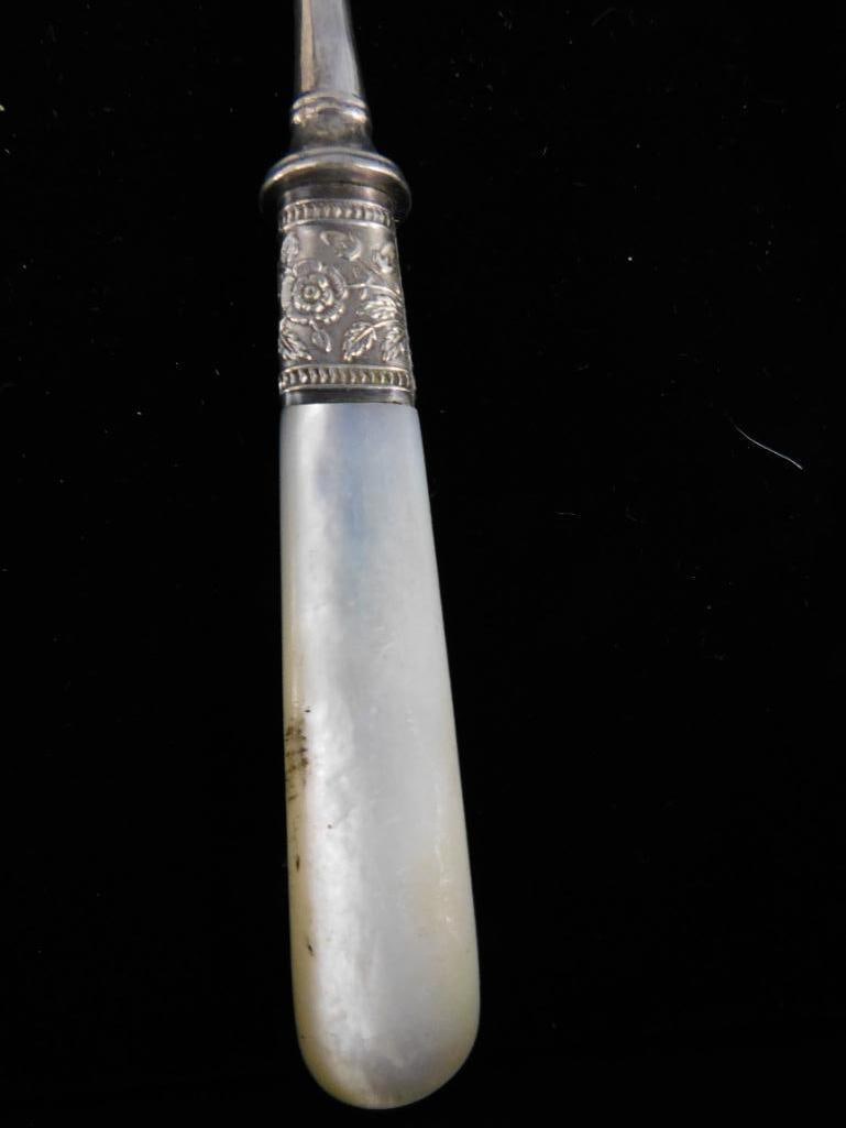 Group of 12 Faux Mother of Pearl Forks - 7.25" Long - 9