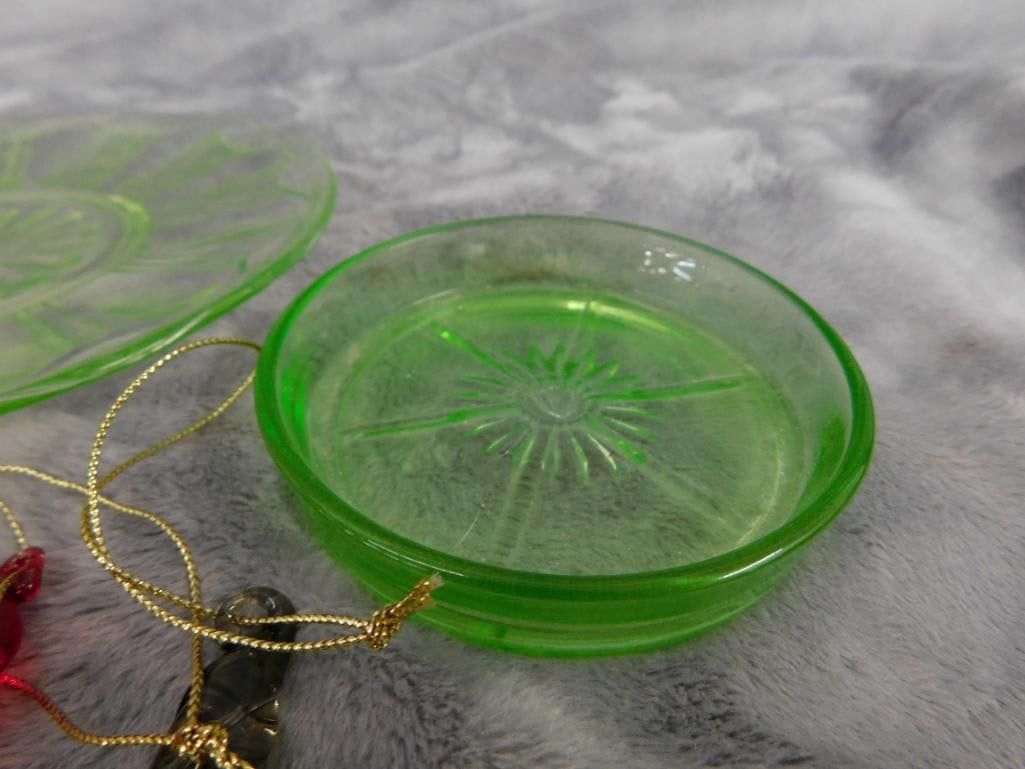 Box Lot - Glass Icicles - Crystal Top Hat - Vaseline / Uranium Glass Coaster and Plate - 7