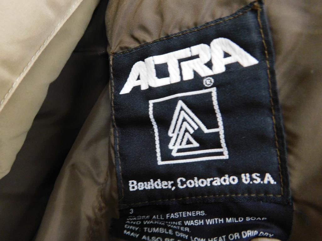 Altra - Colorado - Winter Snow Suit - Hooded Jacket and Pants - Ladies Size 16 - 7