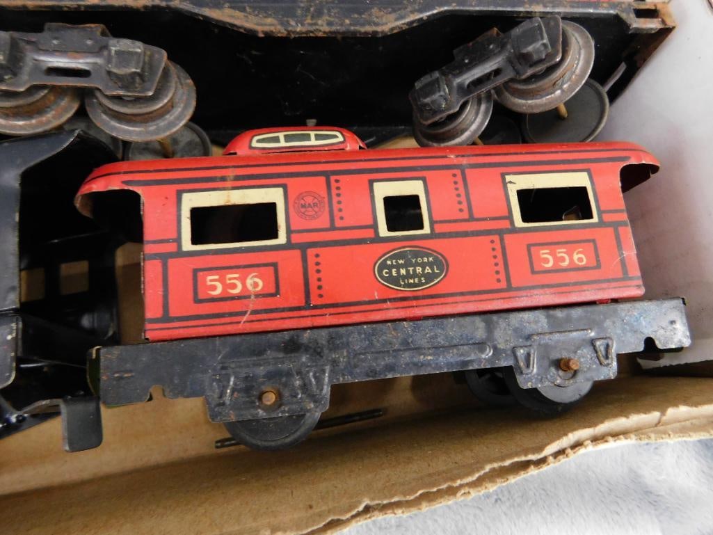 Vintage Litho Tin Lionel Train Set - No Track - As Is - 9