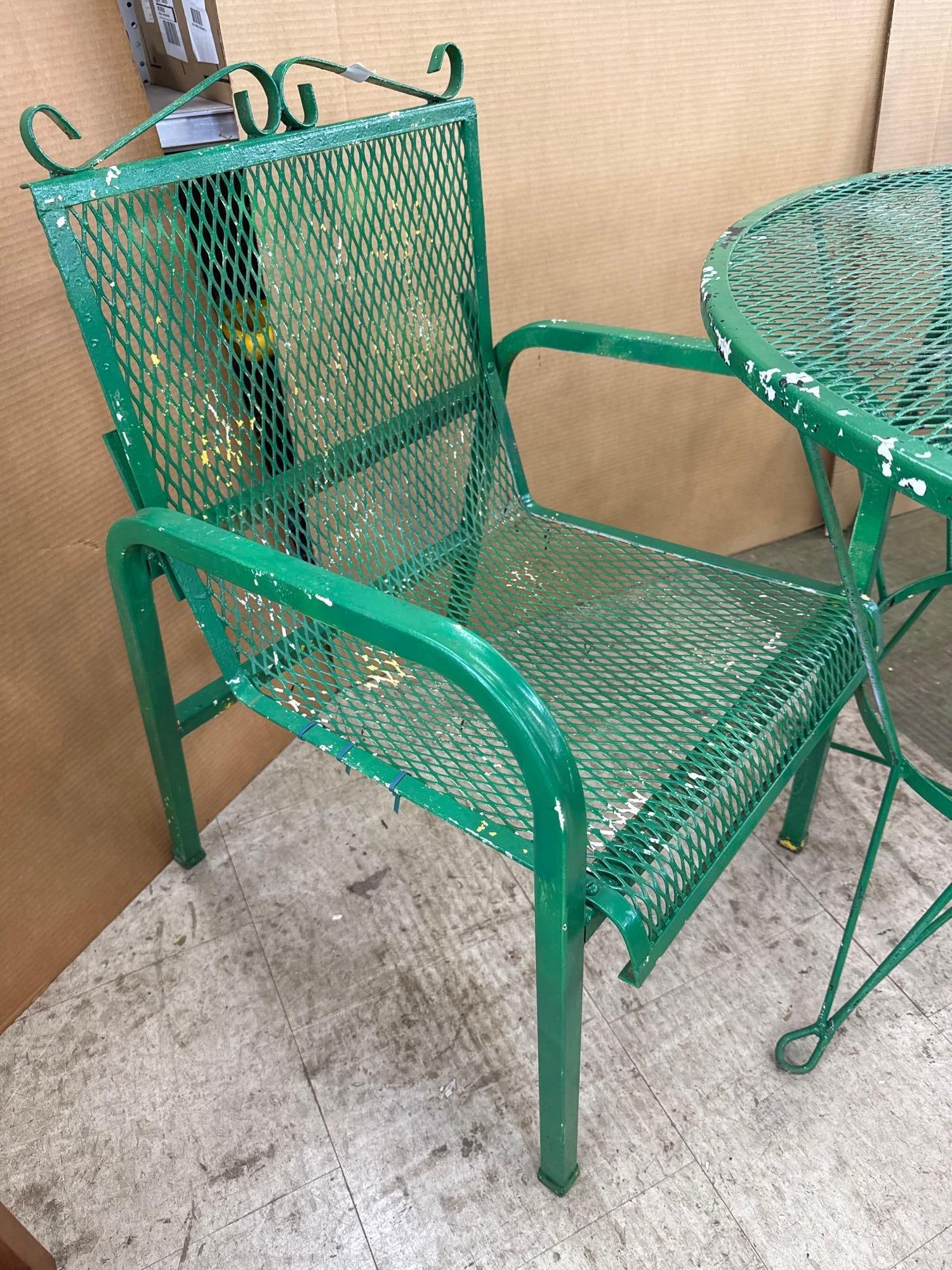Green painted outdoor table and chairs - 4