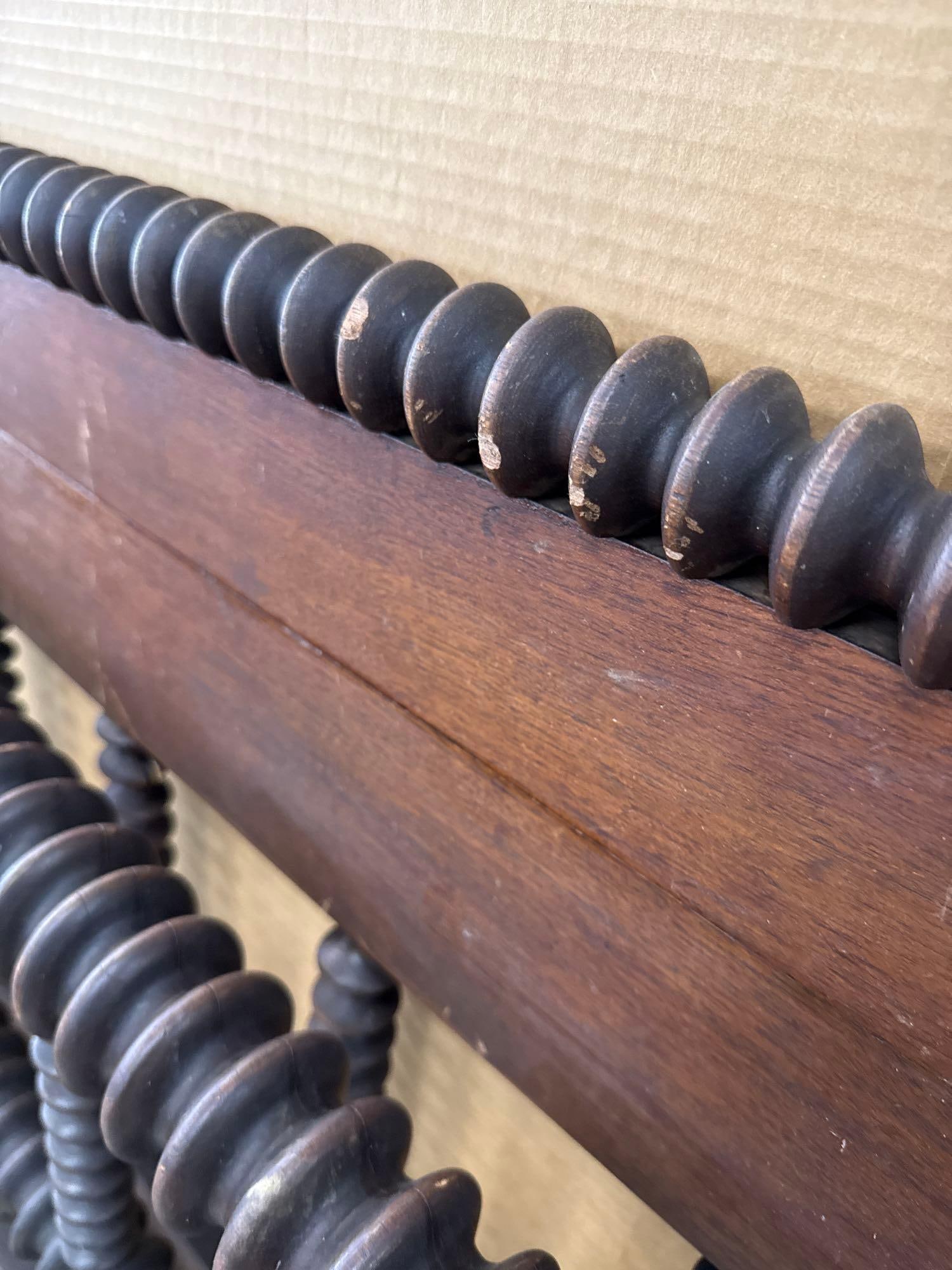 vintage Queen size bed - 4