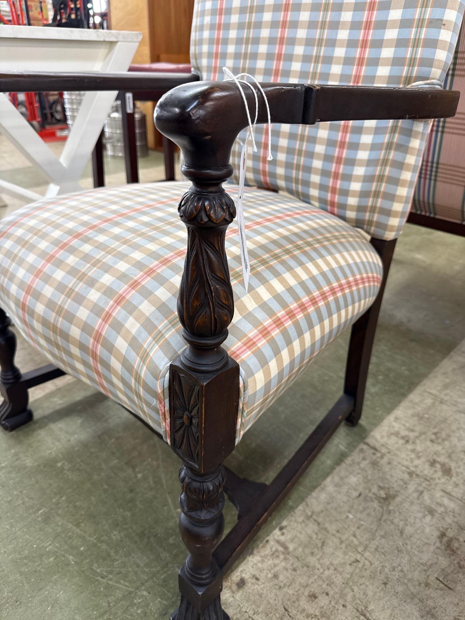 upholstered arm chair - 3