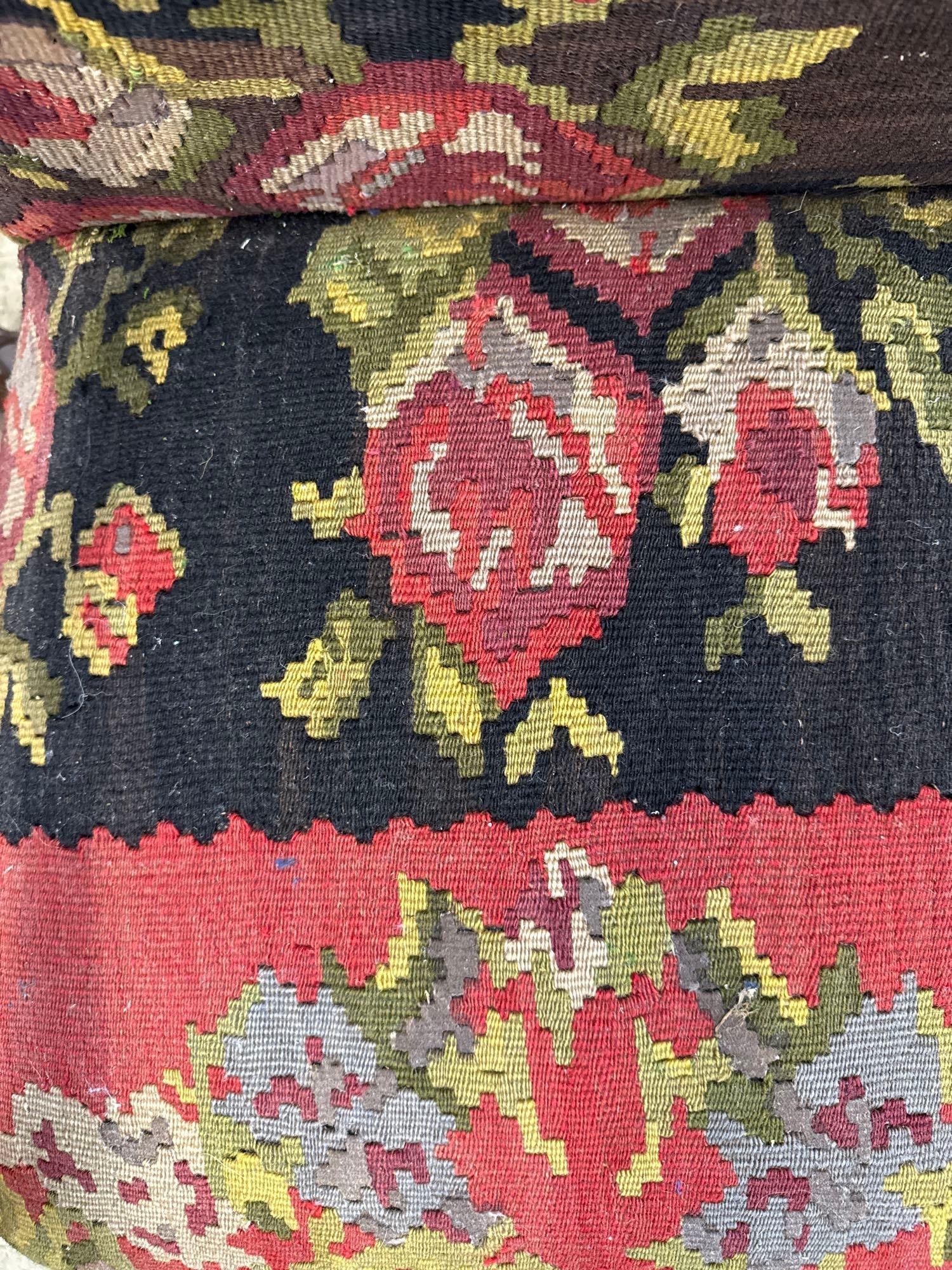 upholstered armchair - 4