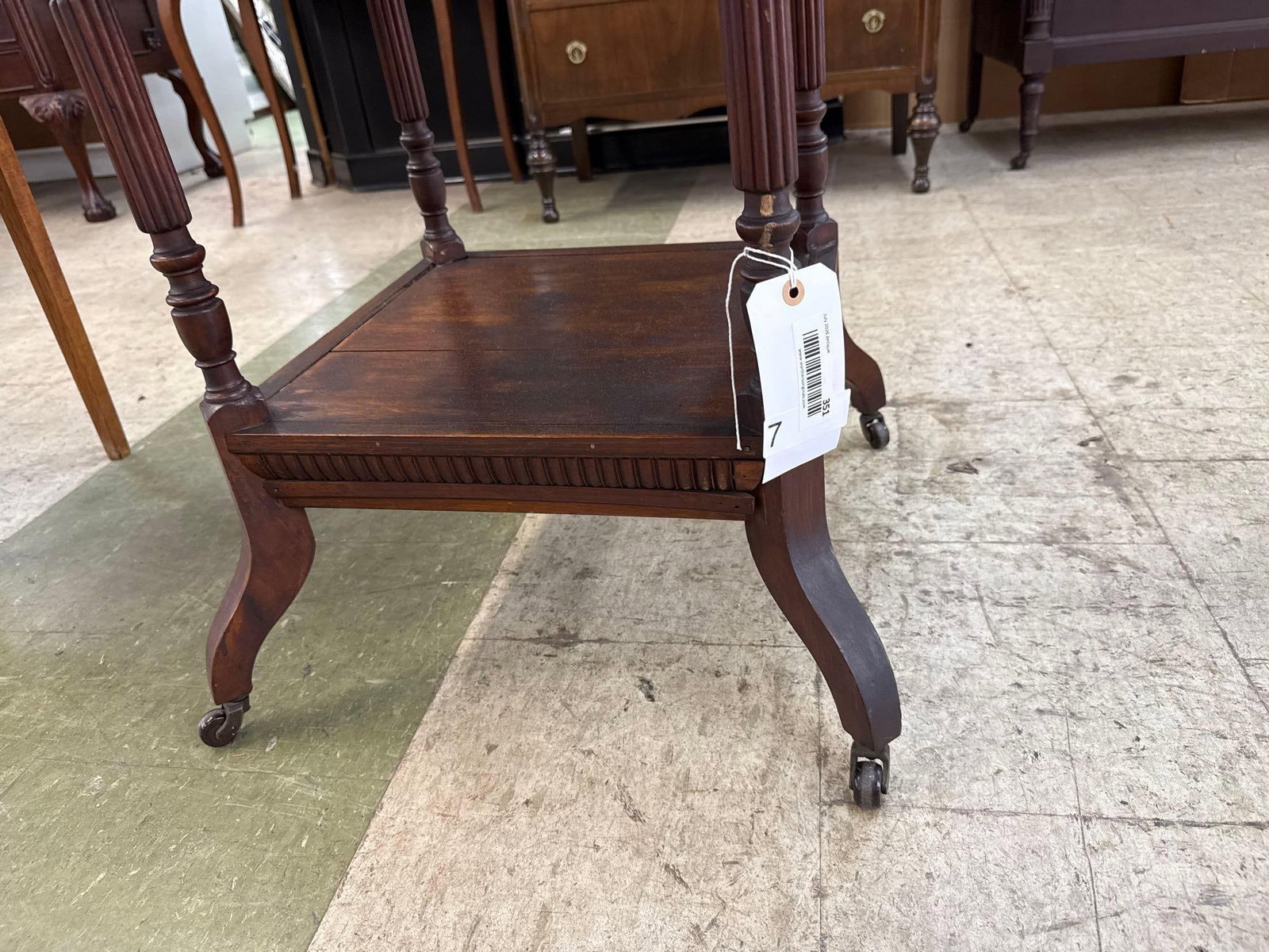 octagonal table - 2