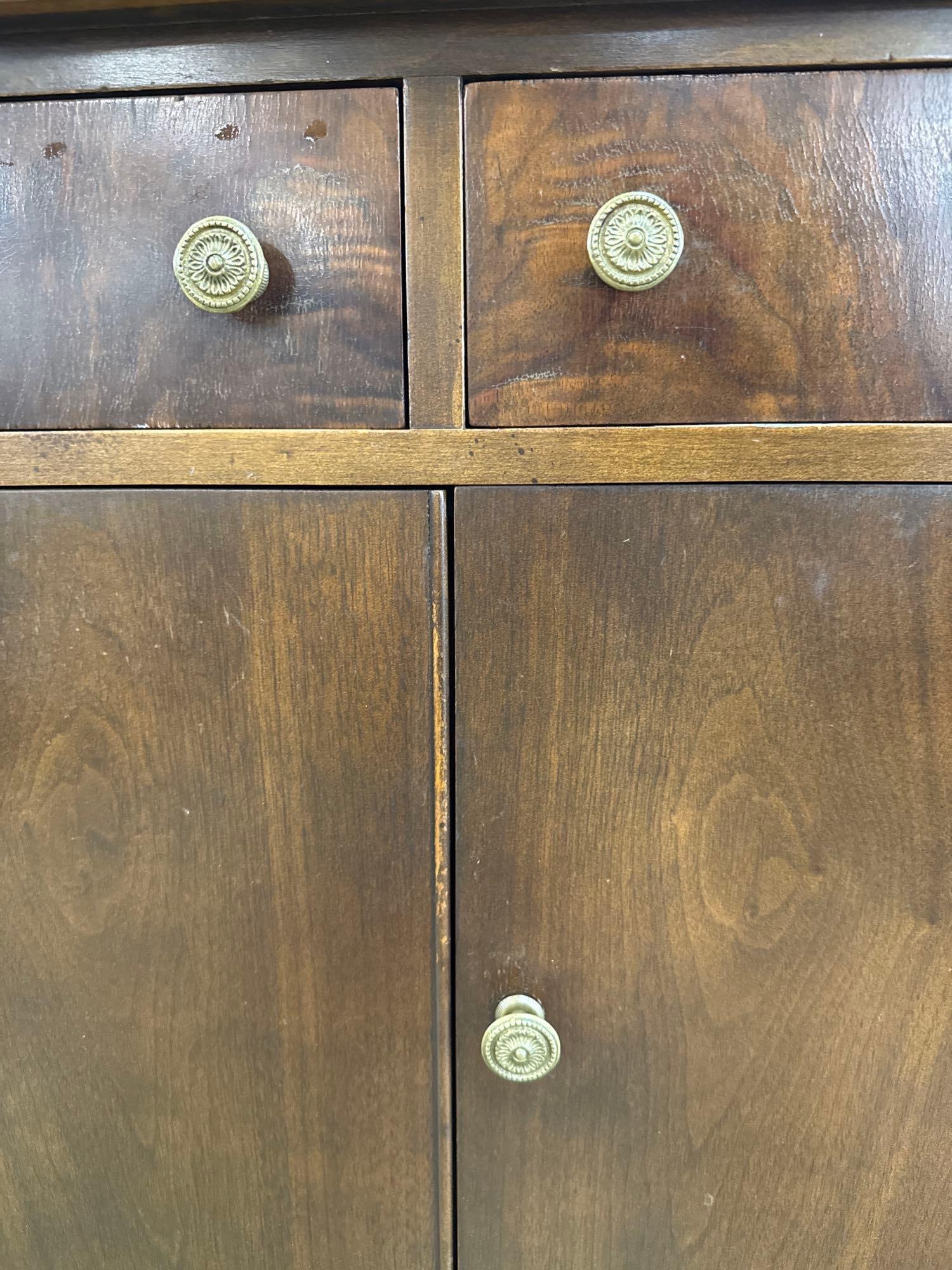 vintage gentlemans chest - 6