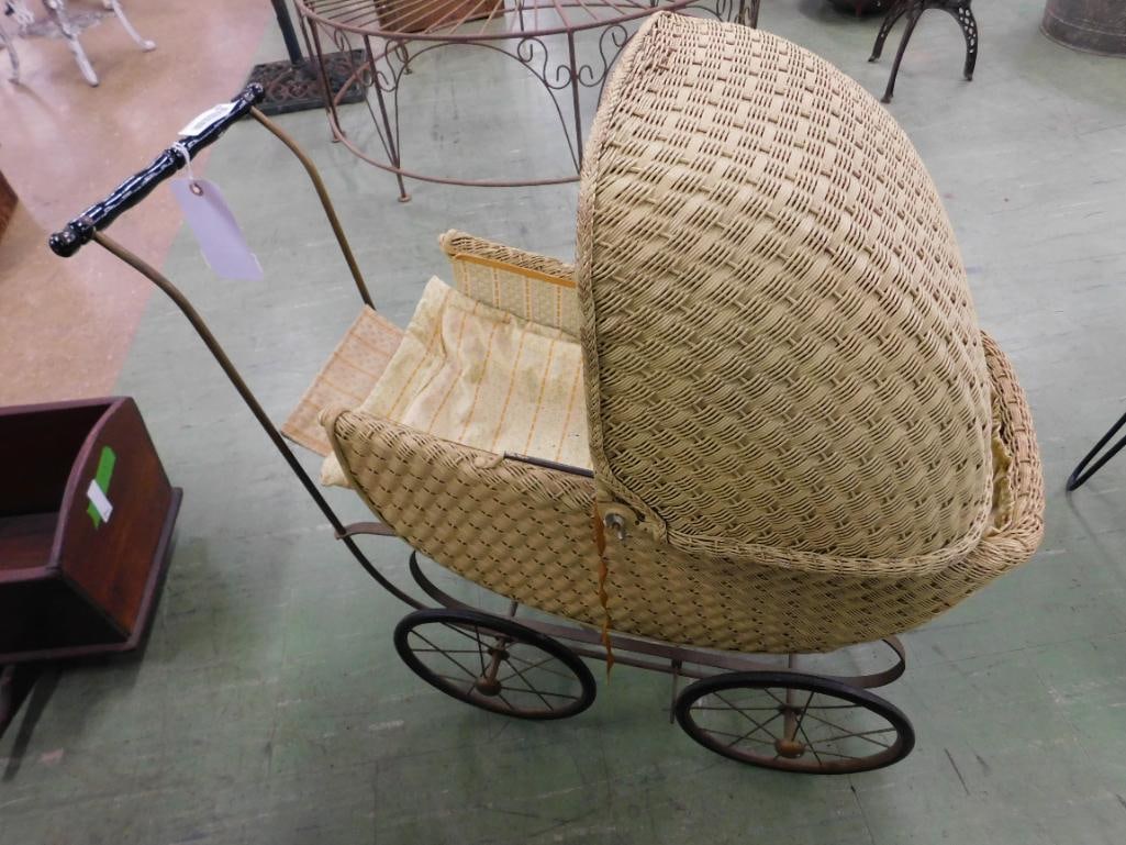 antique wicker baby carriage - 7
