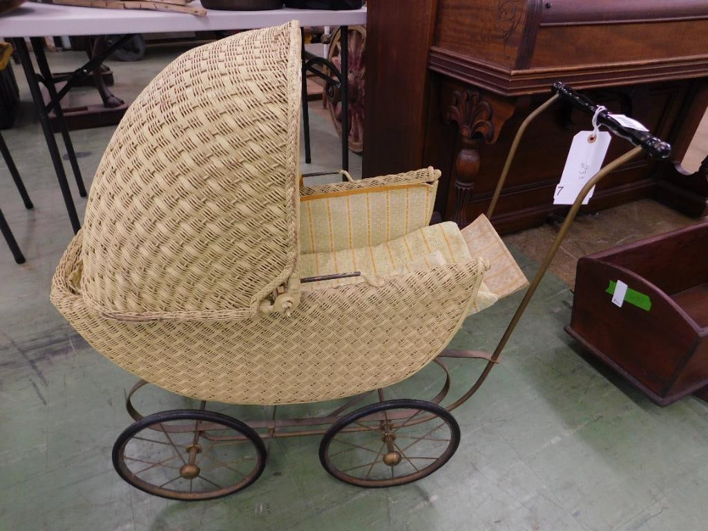 antique wicker baby carriage - 8