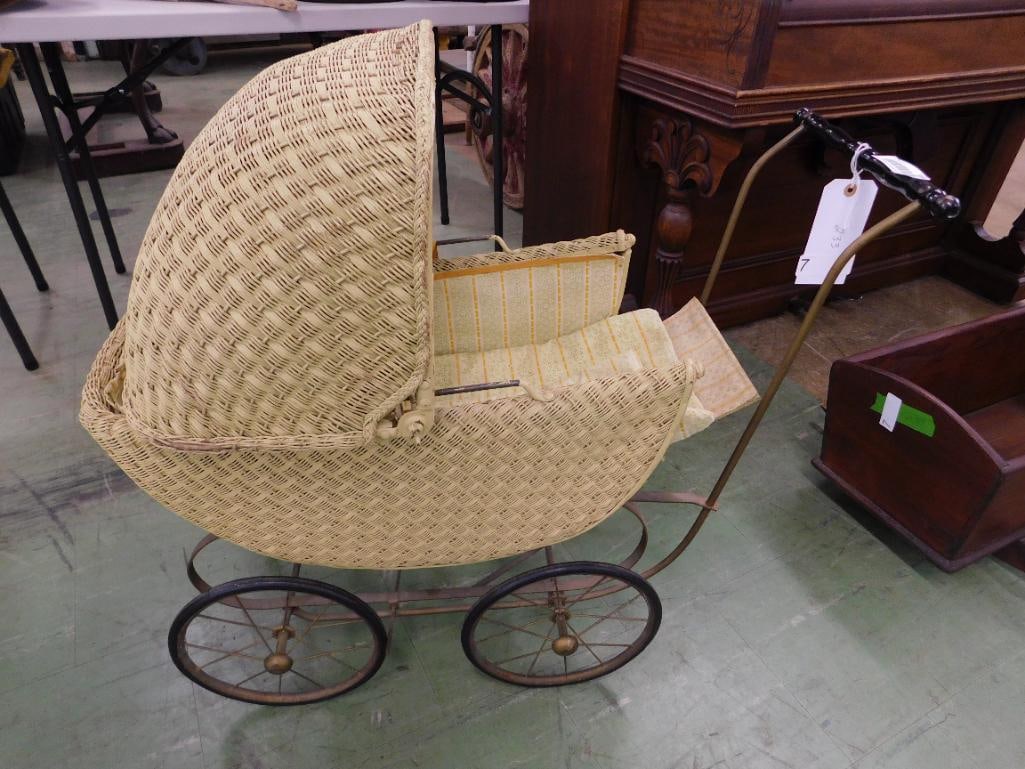 antique wicker baby carriage - 9