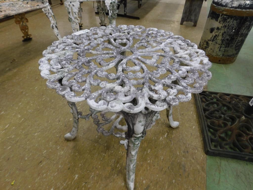 vintage aluminum patio table - 7