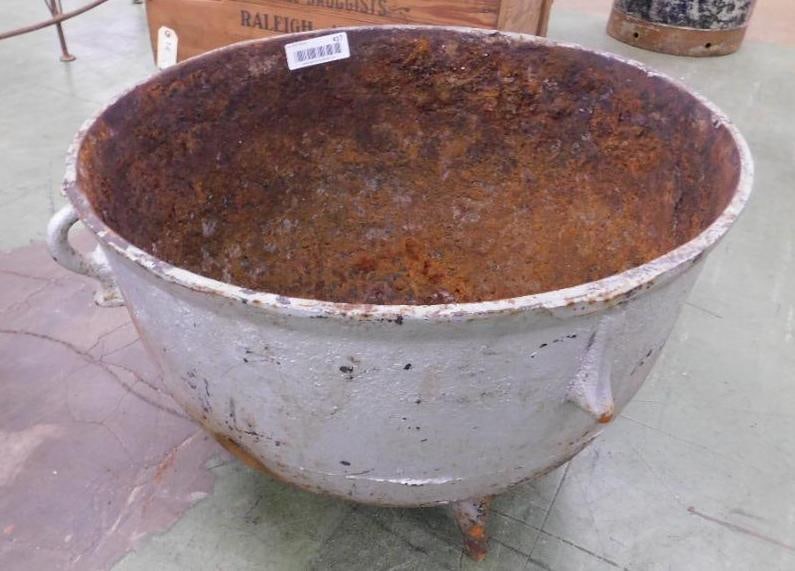 Cast Iron 3 Footed Pot / Kettle - 13" x 19.5": See Photos For Condition and Details