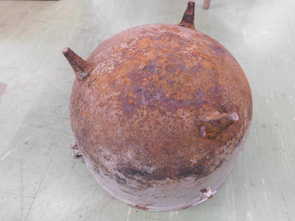 Cast Iron 3 Footed Pot / Kettle - 13" x 19.5" - 3