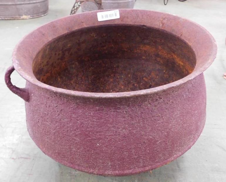 Cast Iron 3 Footed Pot / Kettle - 12.5" x 17.5" - Feet worn off: See Photos For Condition and Details