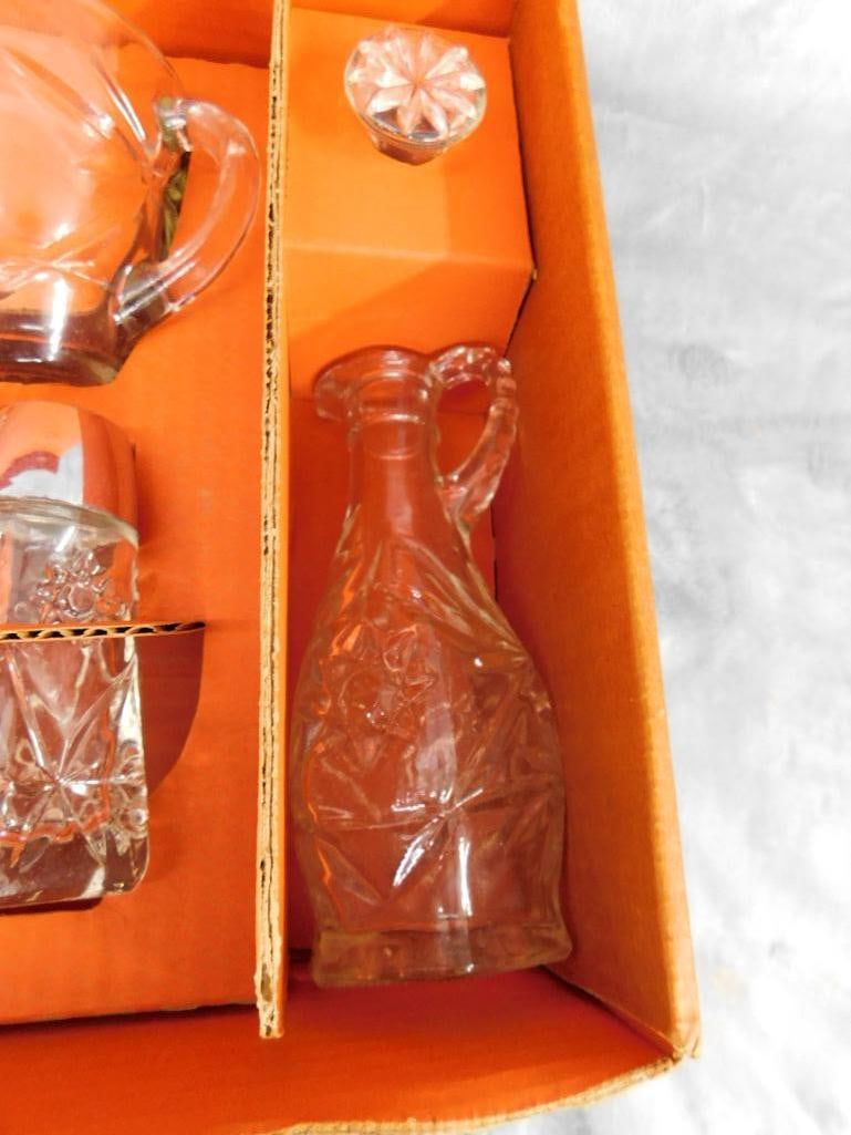 Anchor Hocking - Early American Prescut 11 Piece Table Service Set - Original Box - 700/720 - 6