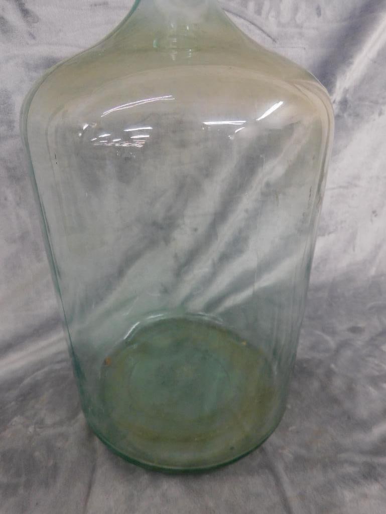 1928 - 5 Gallon Glass Water Jar - 19" x 10.5" - 4