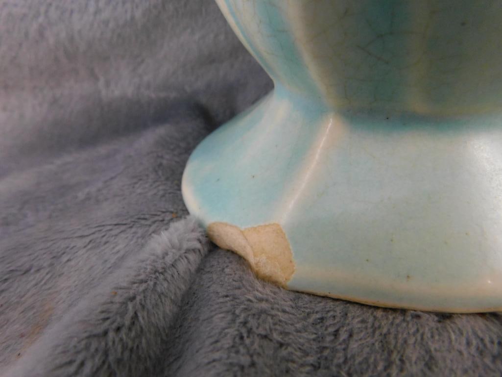Vintage Nelson McCoy Pottery Vase - Chip On Base - 9" x 6" x 4" - 7