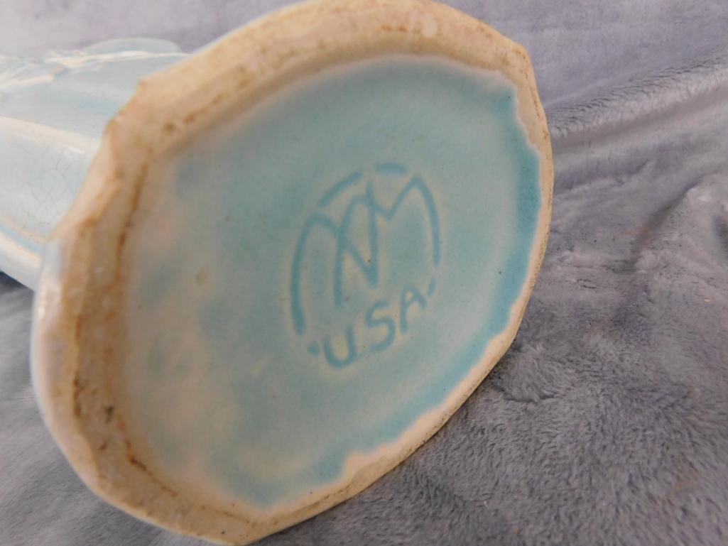 Vintage Nelson McCoy Pottery Vase - Chip On Base - 9" x 6" x 4" - 8