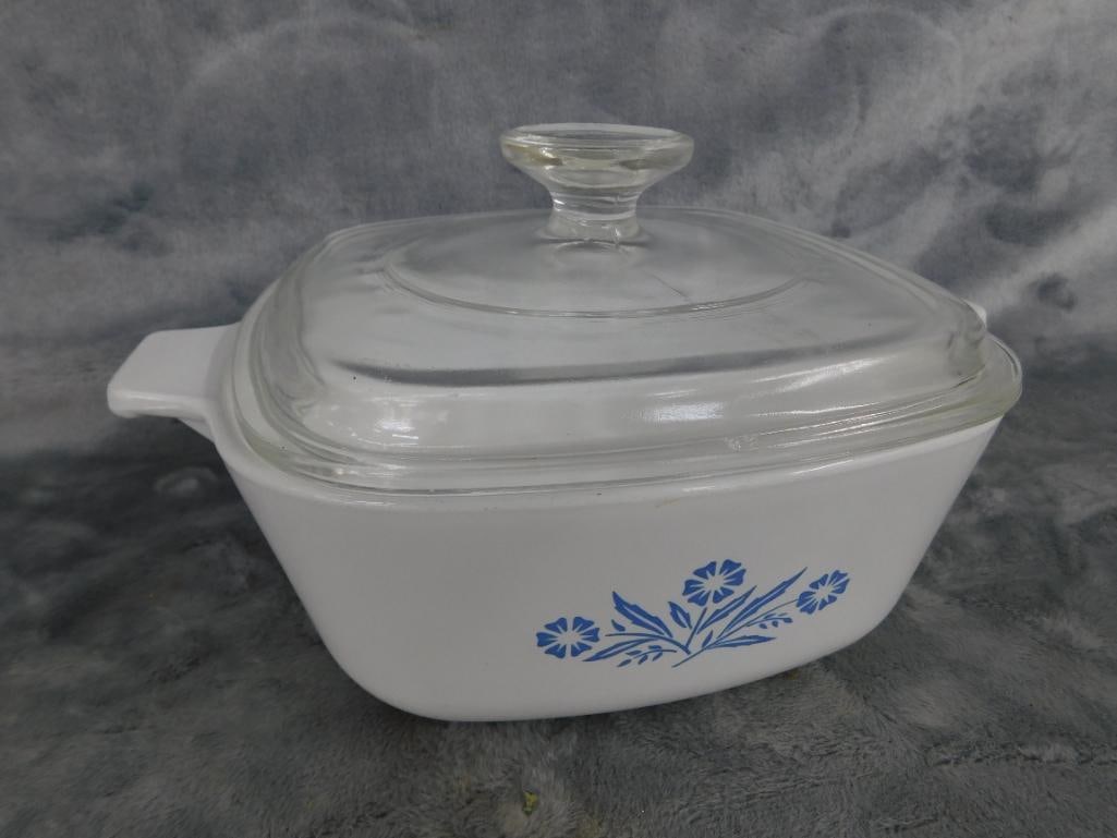 Corning Ware Blue Corn Flower Lidded Casserole - 5" x 9"x 7" - 7