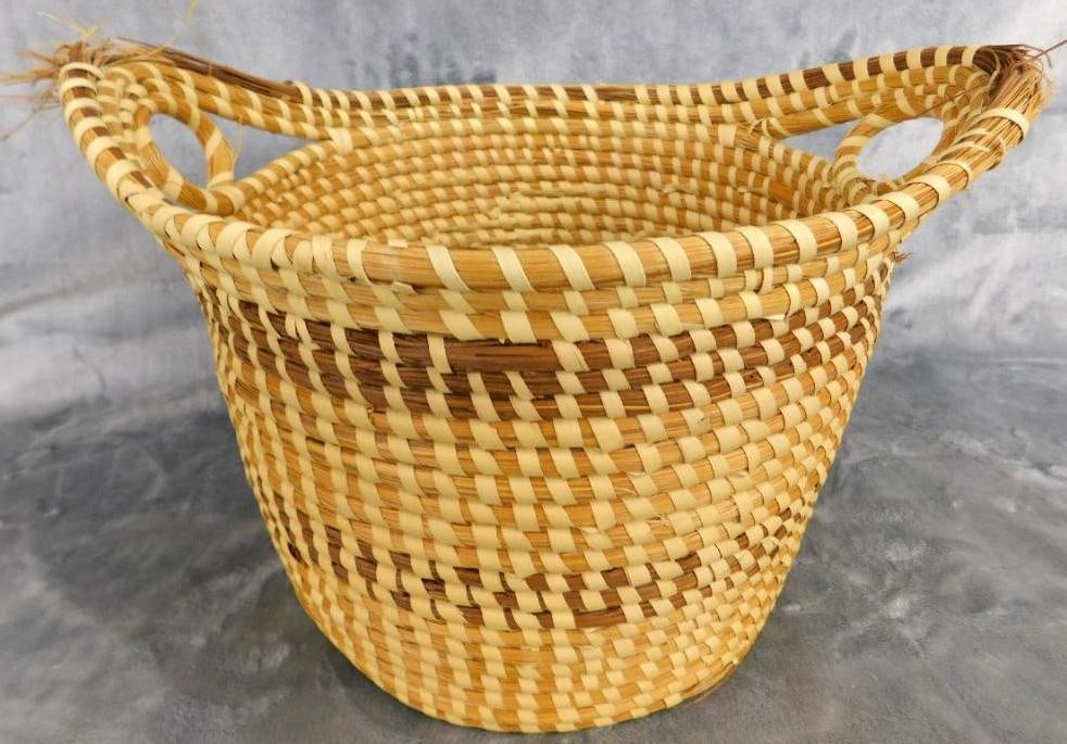 Charleston SC Sweet Grass Basket - Needs Repair - Handled -9.5" x 14" x 11": See Photos For Condition and Details