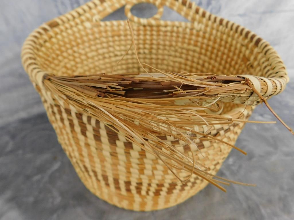 Charleston SC Sweet Grass Basket - Needs Repair - Handled -9.5" x 14" x 11" - 6
