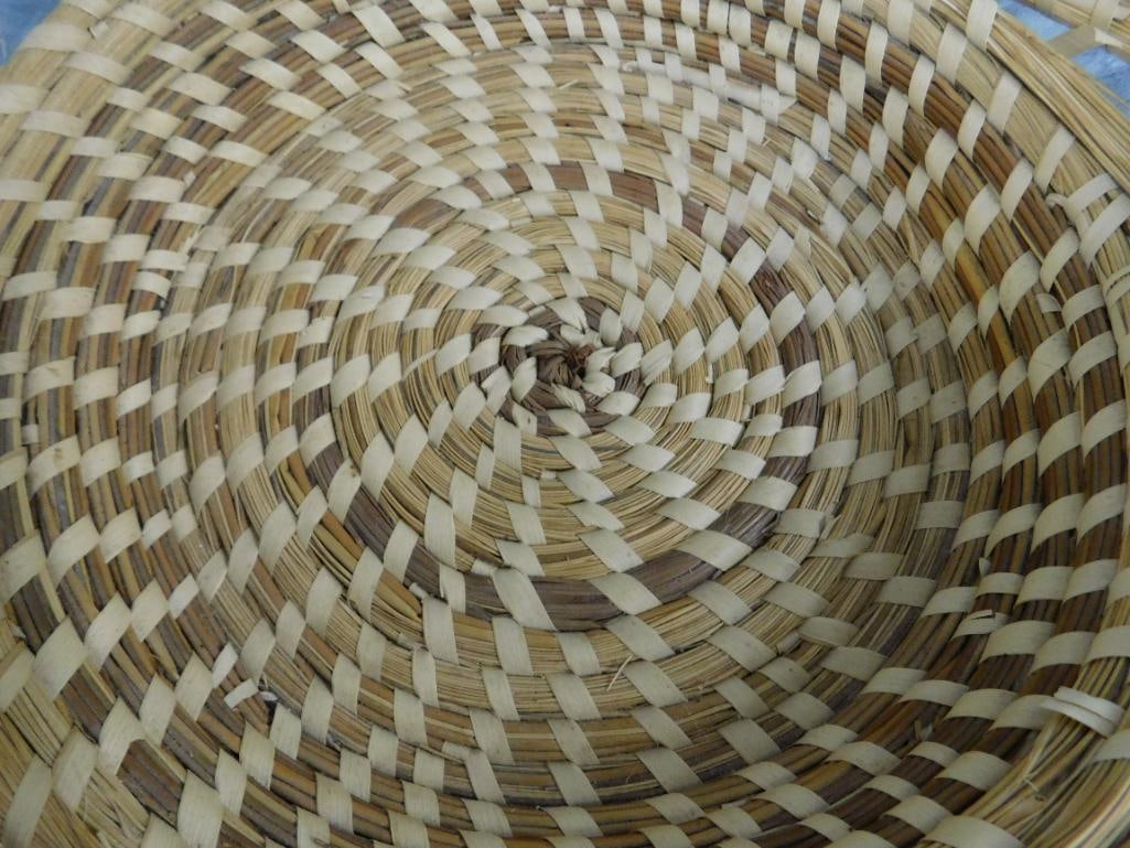 Charleston SC Sweet Grass Basket - Needs Repair - Handled Bowl - 4" x 12" x 10" - 5