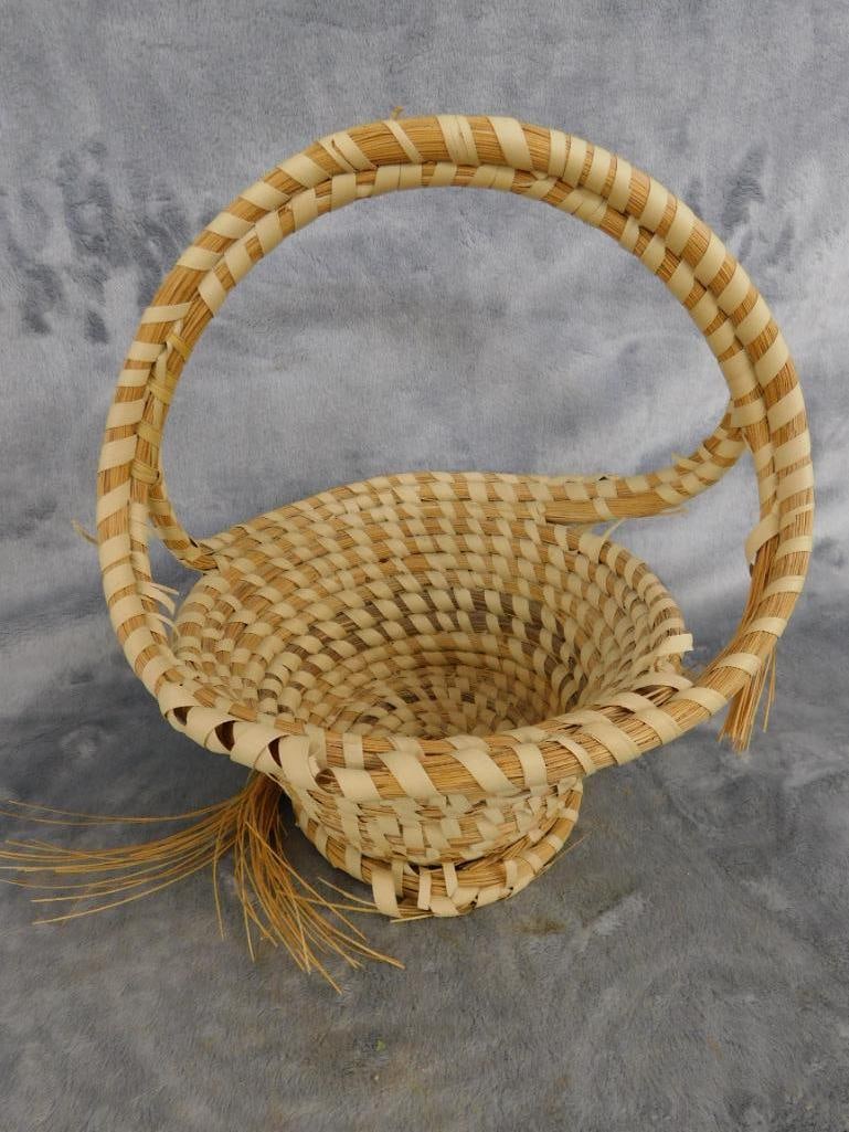 Charleston SC Sweet Grass Basket - Needs Repair - Handled - 10" x 10" x 8" - 8