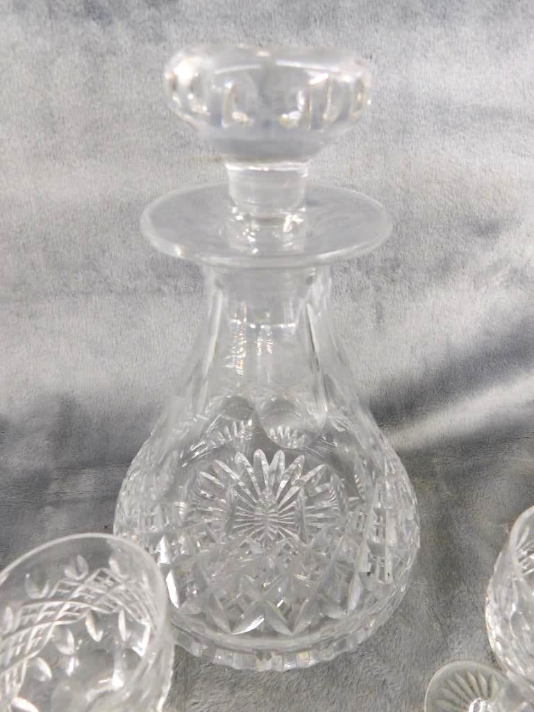 Tiffany and Co. Tantalus - Crystal Decanter with 4 Cordial Glasses - All Signed - 3