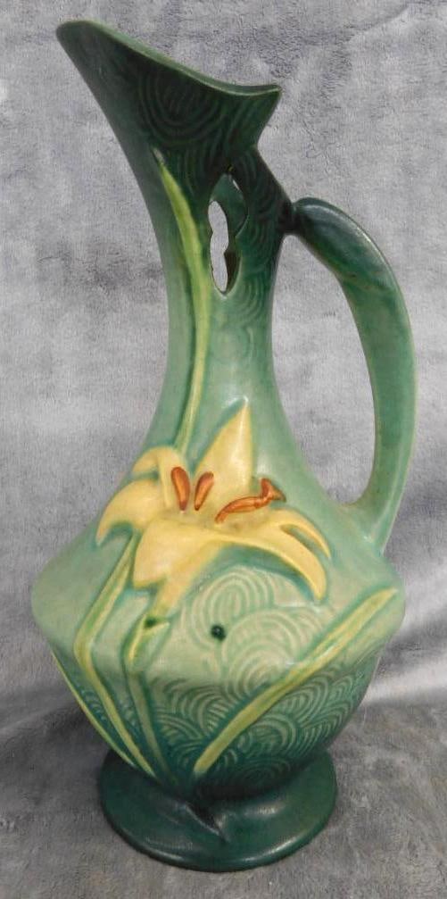 Roseville Ewer - 23-10" - Zephyr Lily Pattern - Green - 10.75" x 5.5": See Photos For Condition and Details