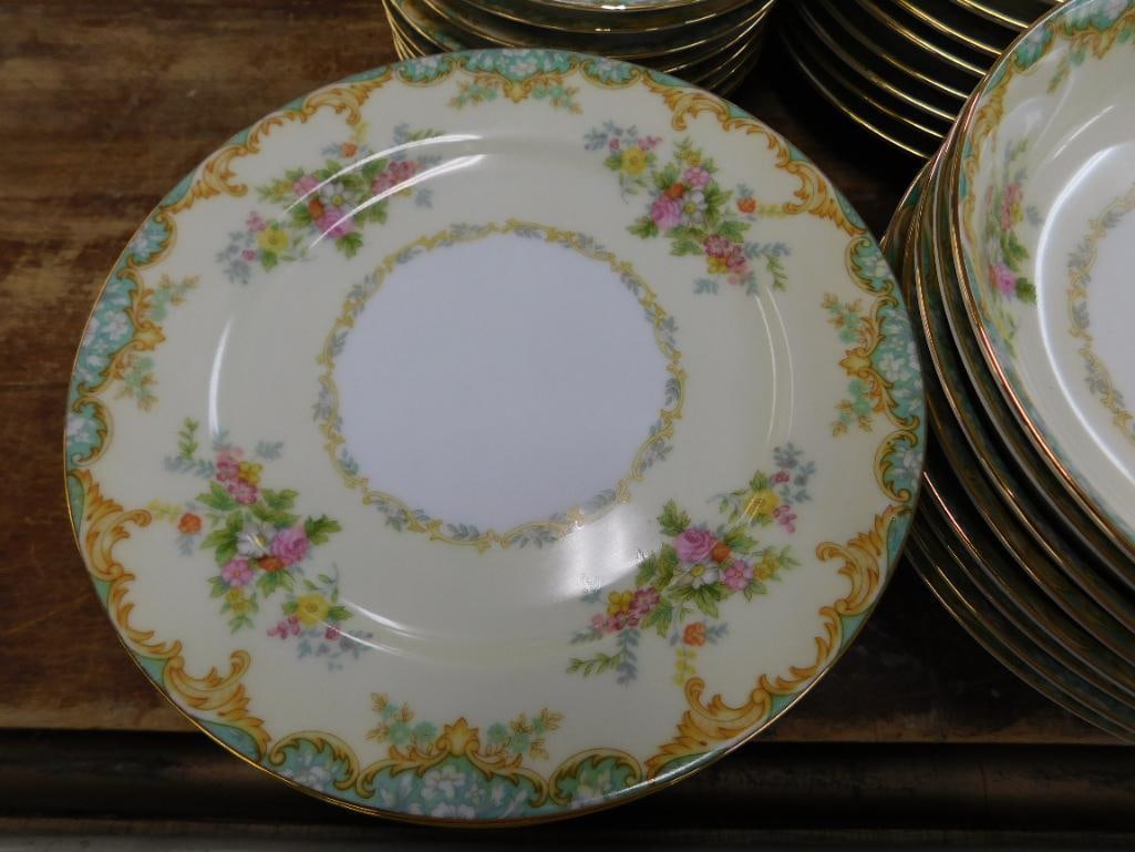 72 Piece Noritake Chine Set - Jasmine Pattern - Almost Service For 8 - Sugar Cap Missing - 12