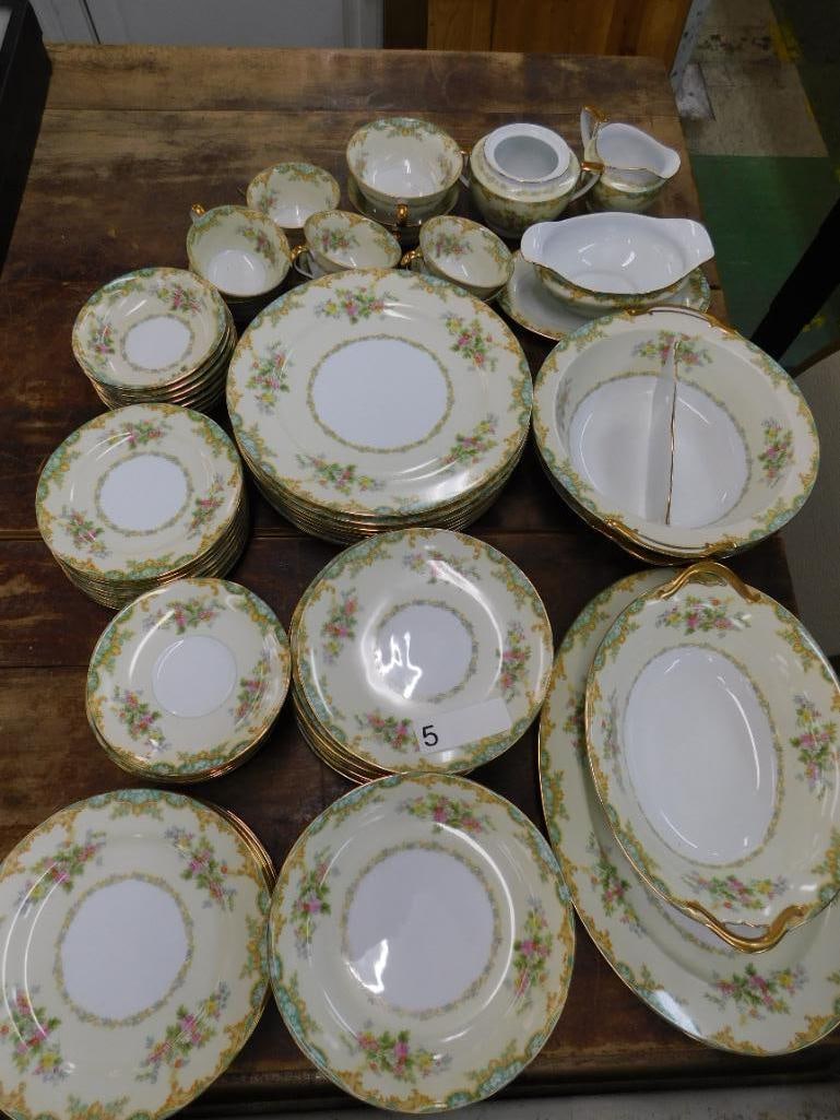 72 Piece Noritake Chine Set - Jasmine Pattern - Almost Service For 8 - Sugar Cap Missing - 15